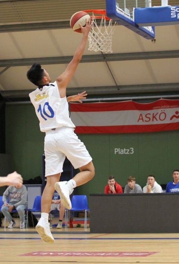 HLL: Wolves/1 schlagen UAB/1 Olympia