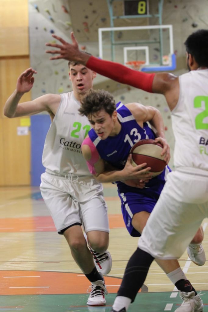 HLL: Klarer Sieg gegen Rockets/1
