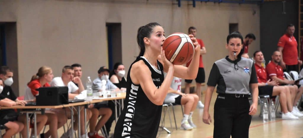 Nationalteam-Camps voller Wolves