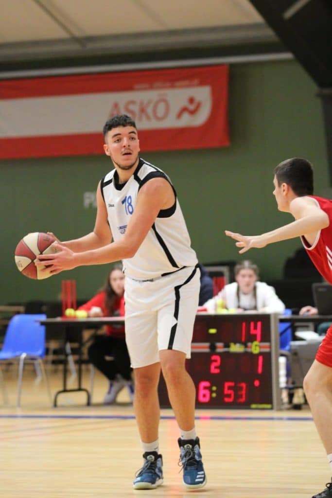 Herren/1 starten siegreich in die HLL-Saison