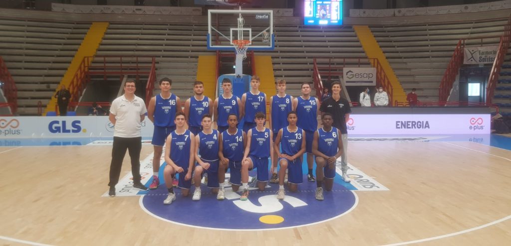 MU17-Team überzeugt in Napoli ebenso wie Wolves im Nationalteam
