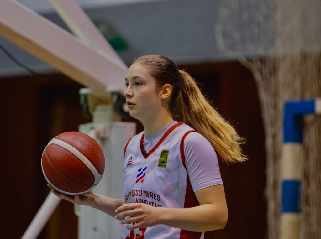 Nationalspielerin Sara Solyom kehrt zu den Wolves zurück!