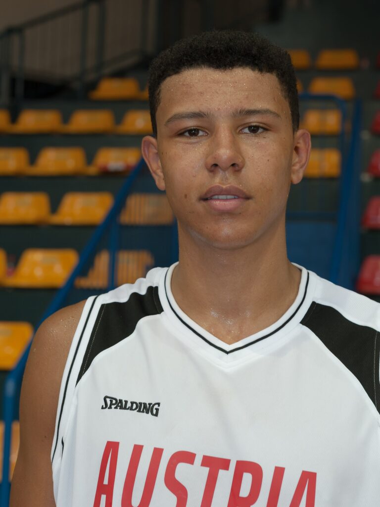 Marvin Ogunsipe